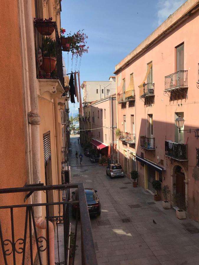 Apartamento casa SorrisiEsoGni Cagliari Exterior foto